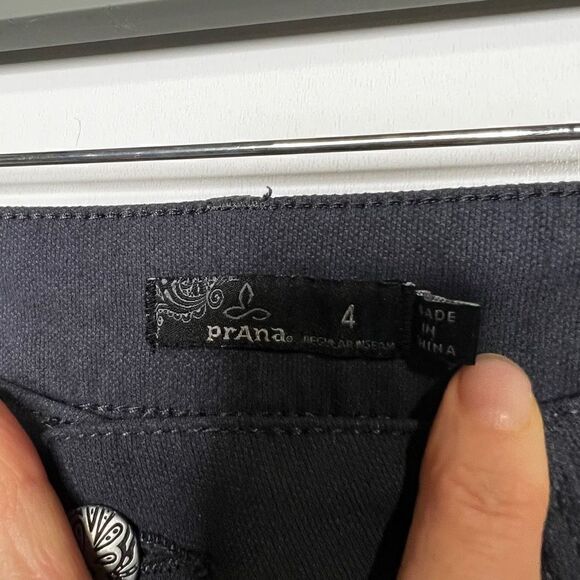 PrAna Gray Stretch Skinny Pants Accents - Picture 2 of 12